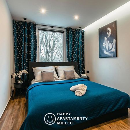 Happy Time - Apartamentyhappy Pl Mielec Ngoại thất bức ảnh