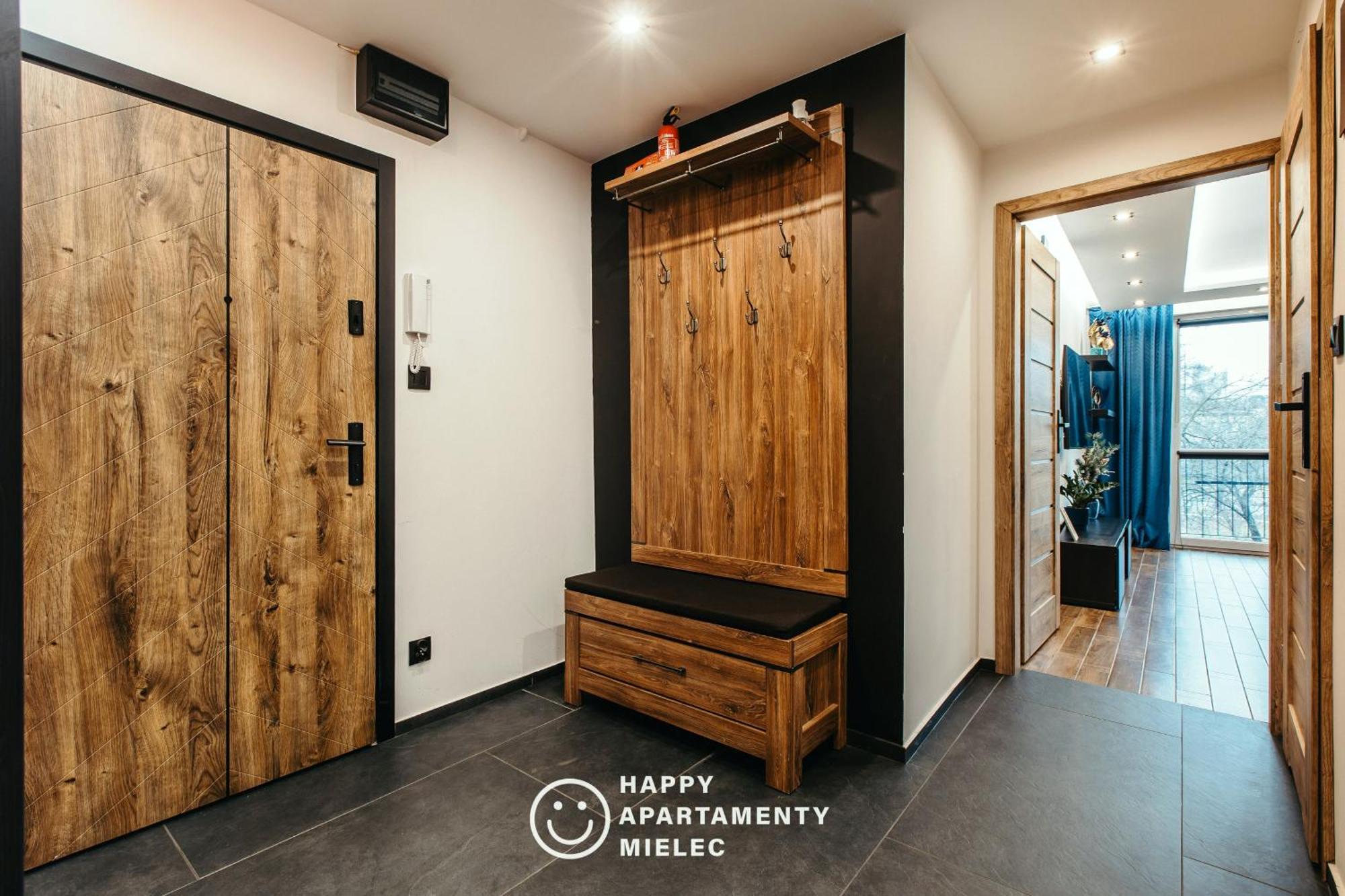 Happy Time - Apartamentyhappy Pl Mielec Ngoại thất bức ảnh