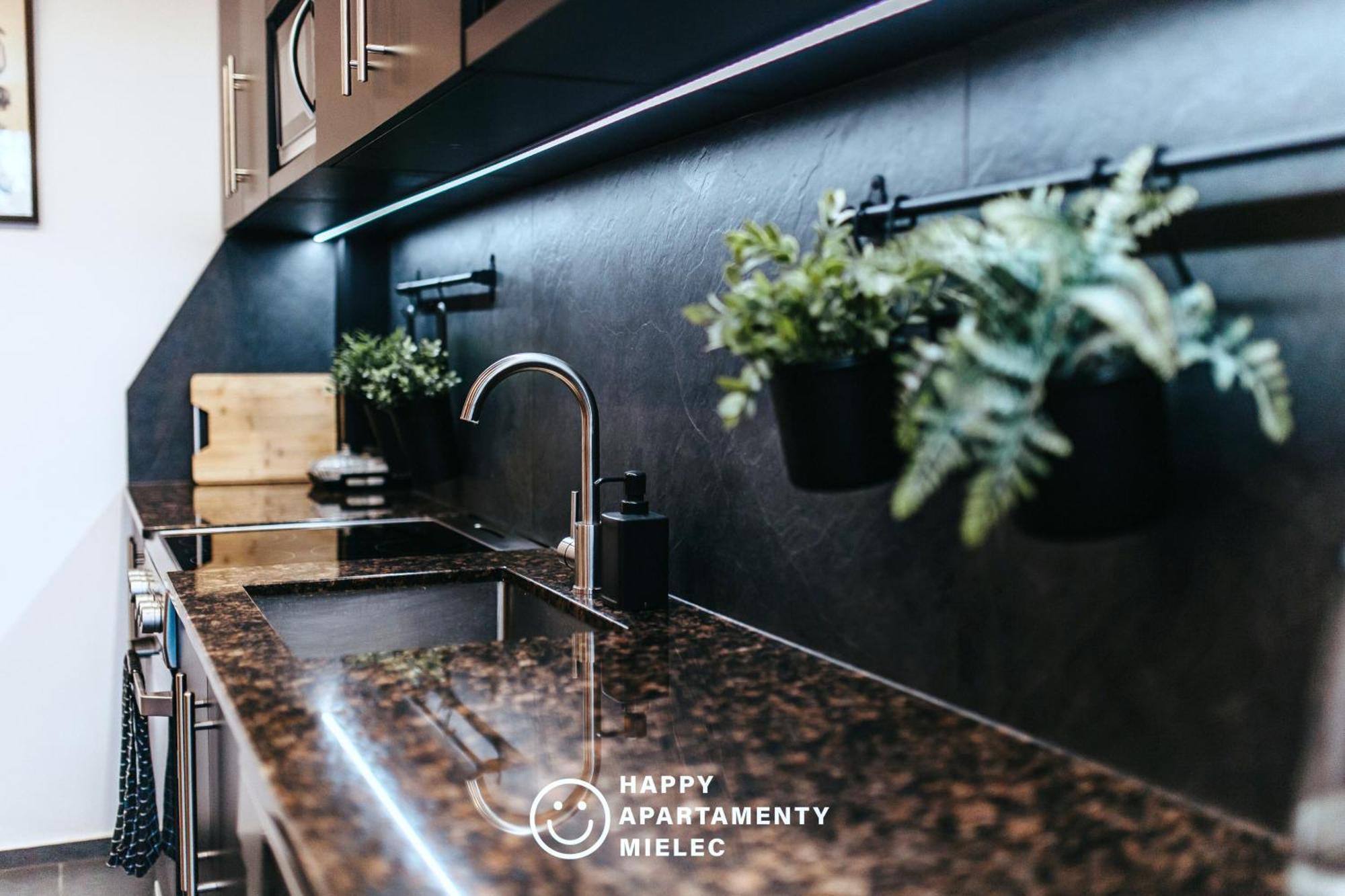 Happy Time - Apartamentyhappy Pl Mielec Ngoại thất bức ảnh