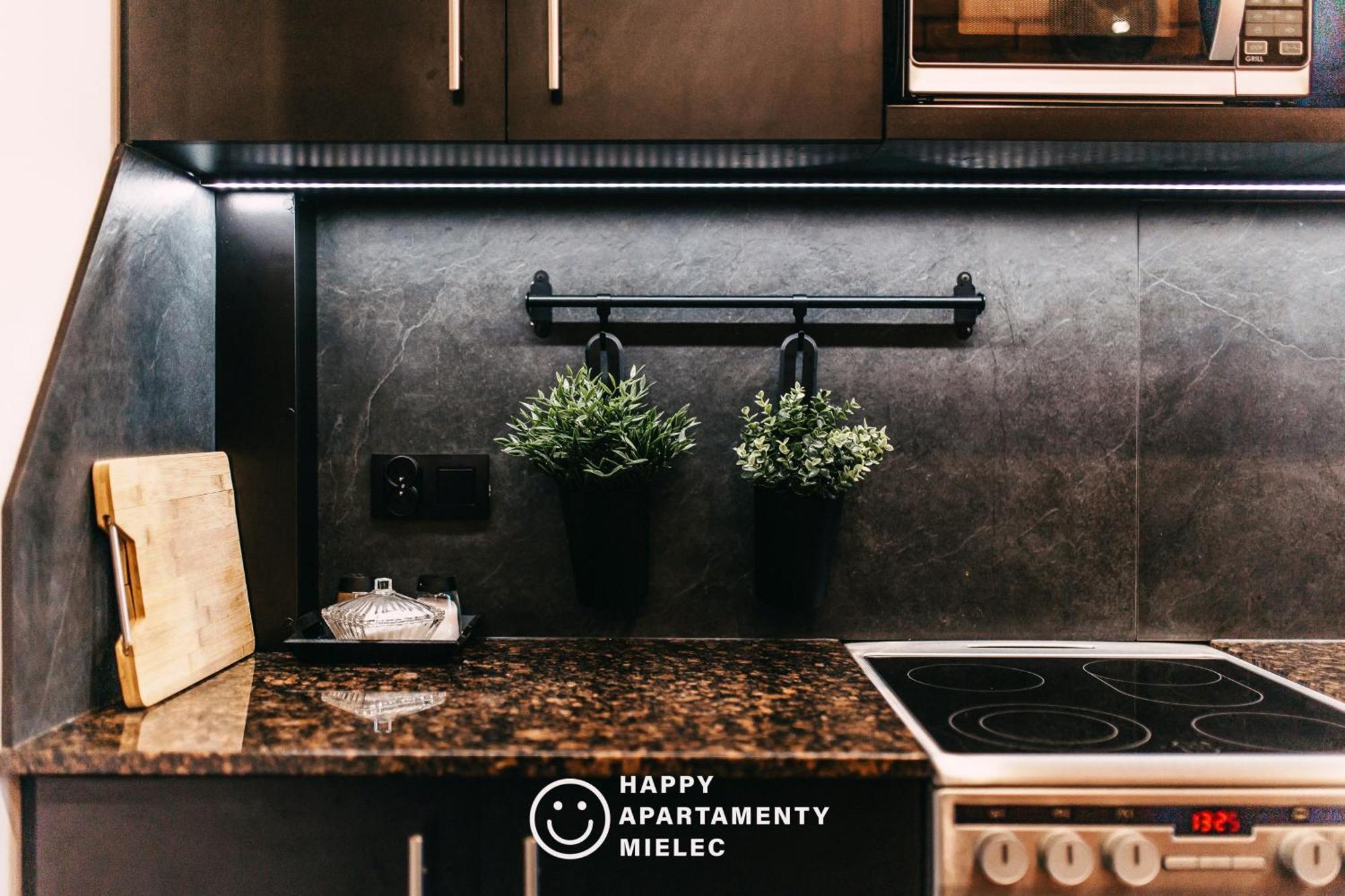 Happy Time - Apartamentyhappy Pl Mielec Ngoại thất bức ảnh